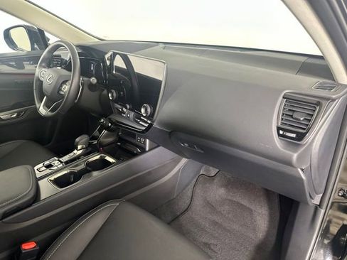 Used 2025 Lexus NX 350 AWD w/ Cold Area Package image 27