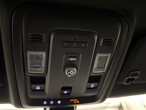 Used 2021 Chevrolet Tahoe Z71 w/ Rear Media and Nav Package image 26