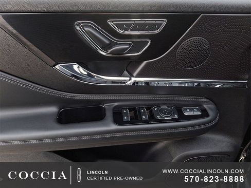 Certified 2024 Lincoln Corsair AWD image 12