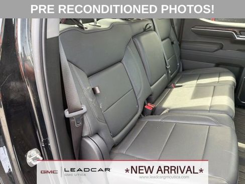Used 2023 GMC Sierra 1500 SLT w/ SLT Premium Package AWD/4WD image 14