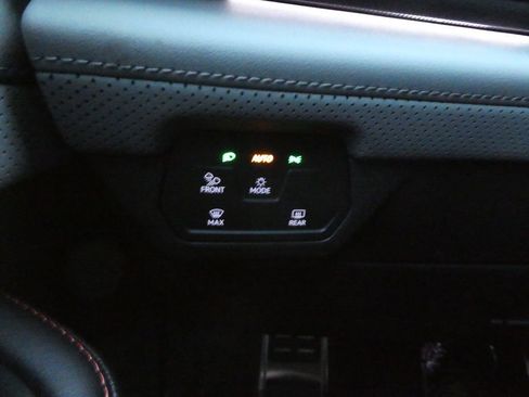 New 2026 Volkswagen Atlas Peak Edition AWD/4WD image 36