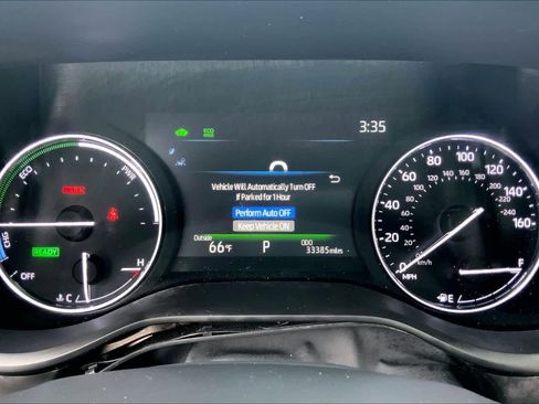 Used 2023 Toyota Sienna Platinum image 25