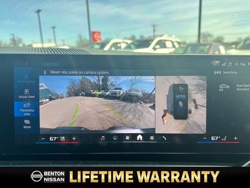 Used 2025 BMW M5 Touring image 11