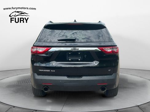 Used 2021 Chevrolet Traverse LT w/ LT Premium Package AWD/4WD image 4