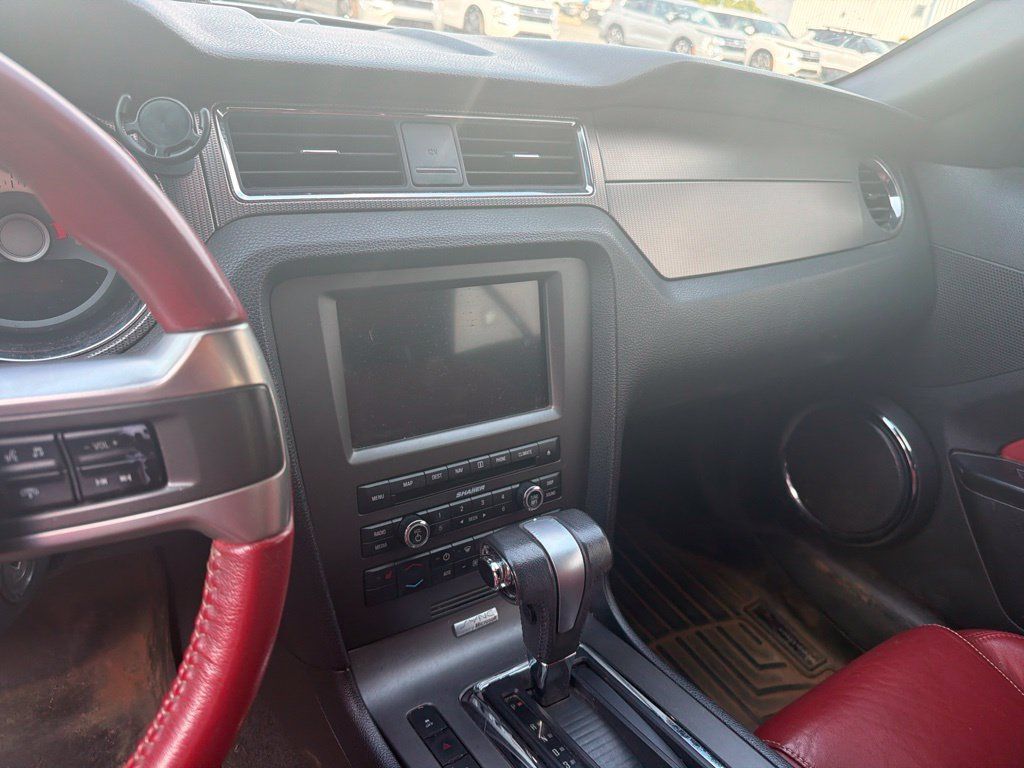 Used 2012 Ford Mustang GT Premium w/ Electronics Pkg RWD image 11