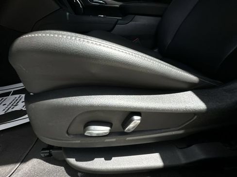 Certified 2023 Cadillac XT6 Luxury FWD image 20