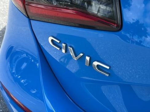 Used 2024 Honda Civic Sport image 7