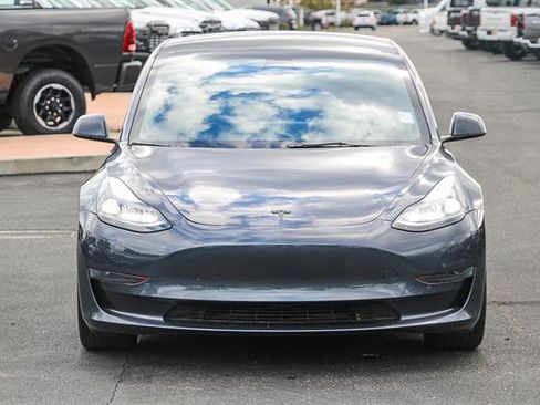 Used 2023 Tesla Model 3 Standard Range image 6