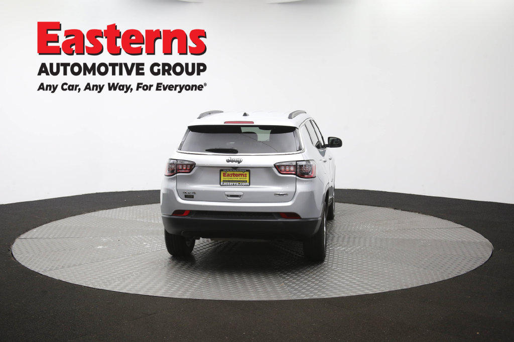 Used 2024 Jeep Compass Latitude AWD/4WD image 39