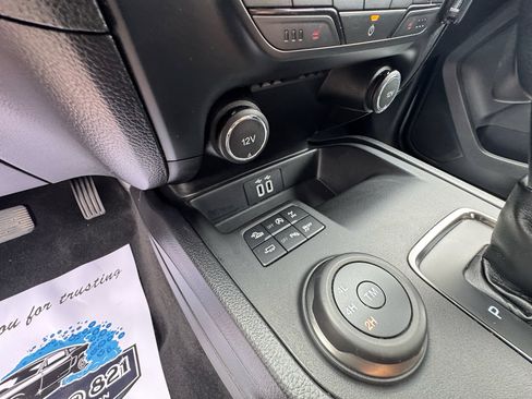 Used 2019 Ford Ranger XLT w/ Equipment Group 302A Luxury AWD/4WD image 36