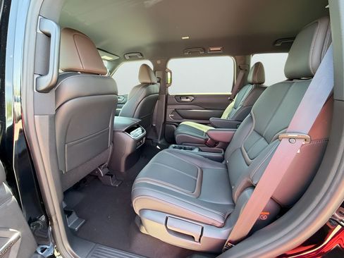 New 2026 Nissan Armada SL w/ Captain's Chari Seat Package RWD image 19