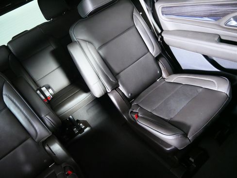 Used 2021 GMC Yukon Denali AWD/4WD image 14