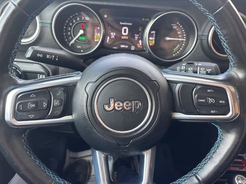 Used 2023 Jeep Wrangler Unlimited Rubicon 4xe w/ Cold Weather Group AWD/4WD image 26