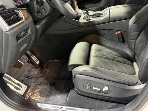 Used 2023 BMW X6 xDrive40i w/ M Sport Package AWD/4WD image 27