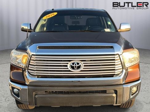 Used 2016 Toyota Tundra Limited w/ Limited Premium Package RWD image 8
