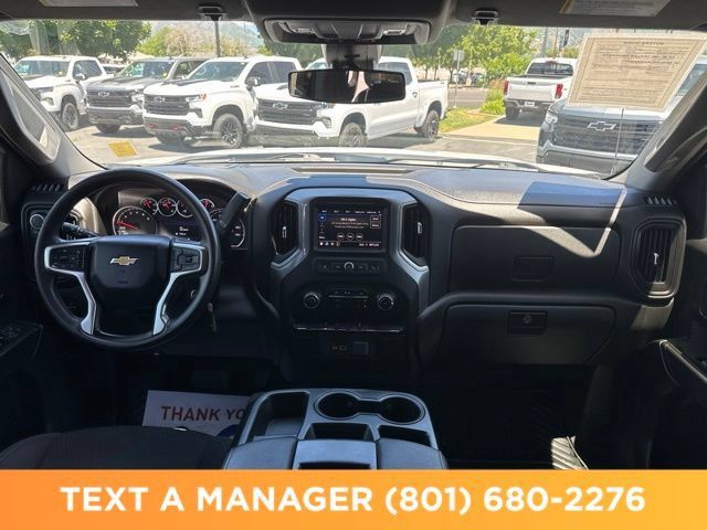 Used 2022 Chevrolet Silverado 1500 Custom w/ Safety Confidence Package AWD/4WD image 12