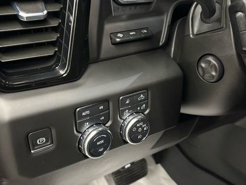 Used 2023 GMC Sierra 1500 AT4 w/ Technology Package image 19