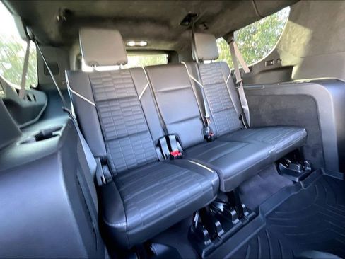 Used 2024 Cadillac Escalade ESV V w/ Heavy-Duty Trailer Package image 35