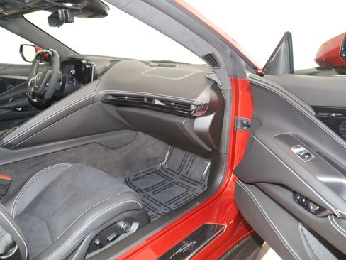 Used 2025 Chevrolet Corvette Z06 w/ Z07 Performance Package RWD image 80