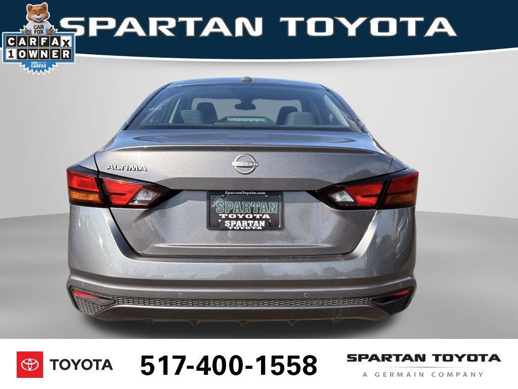 Used 2025 Nissan Altima 2.5 SV FWD image 5