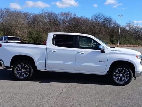 New 2026 Chevrolet Silverado 1500 LT w/ Texas Edition Plus image 9
