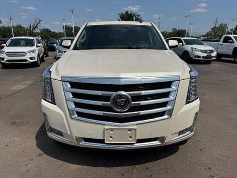 Used 2015 Cadillac Escalade Premium AWD/4WD image 8