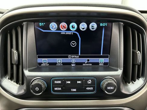 Used 2018 Chevrolet Colorado Z71 image 18