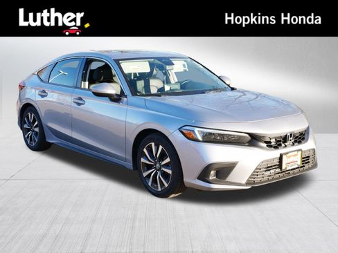 Used 2024 Honda Civic EX-L image 1