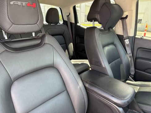 Used 2022 GMC Canyon AT4 w/ Trailering Package AWD/4WD image 15
