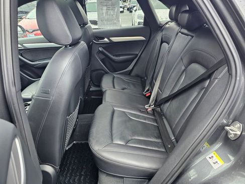 Used 2018 Audi Q3 2.0T Premium image 24