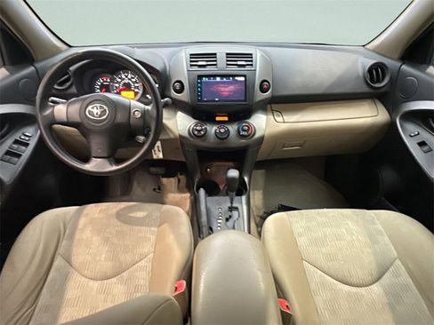 Used 2011 Toyota RAV4 4WD image 14