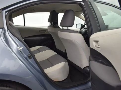 Used 2023 Toyota Corolla LE FWD image 17