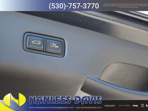 New 2026 Kia Carnival SX FWD image 11