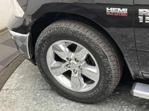 Used 2016 RAM 1500 Big Horn AWD/4WD image 33
