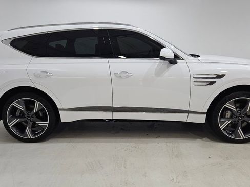 Used 2025 Genesis GV80 2.5T Prestige image 8