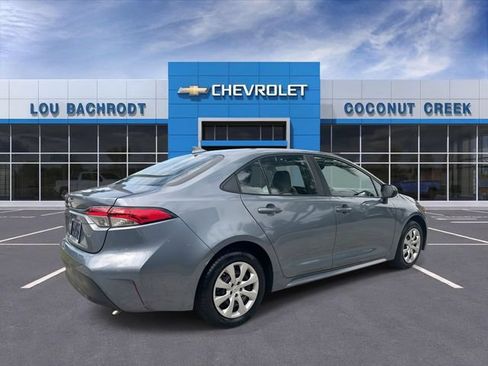 Used 2024 Toyota Corolla LE FWD image 8