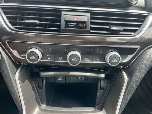 Used 2022 Honda Accord Sport image 15