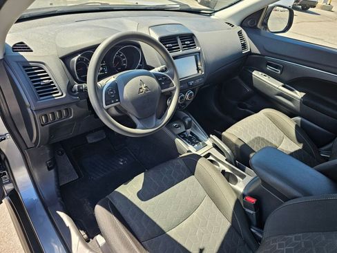 Used 2020 Mitsubishi Outlander Sport ES AWD/4WD image 2