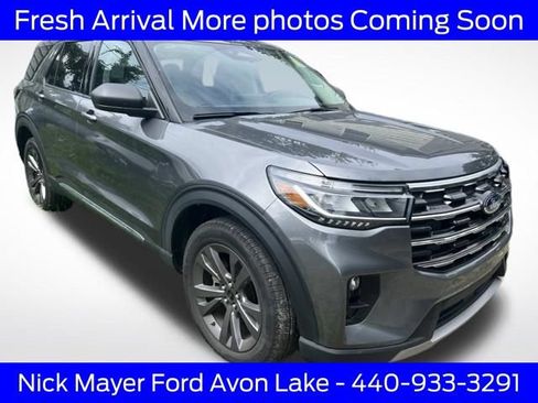 Used 2025 Ford Explorer Active w/ Active Comfort Package AWD/4WD image 6