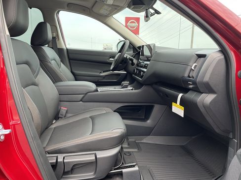 New 2026 Nissan Pathfinder SL FWD image 25