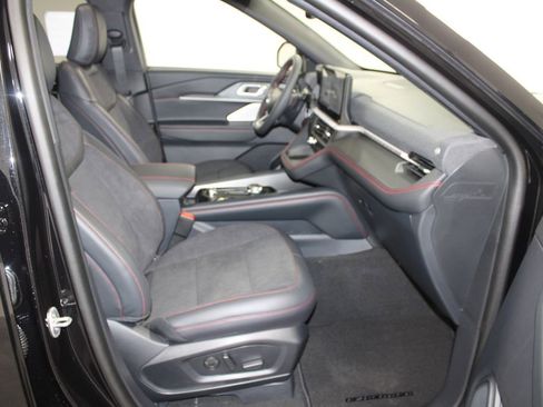 New 2026 Ford Explorer ST w/ Sun And Sound Package AWD/4WD image 28