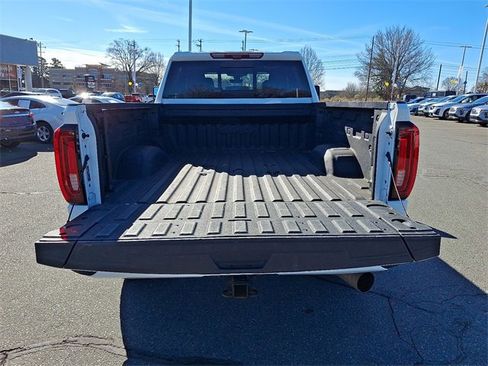 Used 2022 GMC Sierra 2500 AT4 w/ AT4 Premium Plus Package image 26