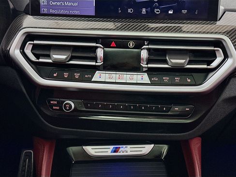 Used 2024 BMW X4 M40i AWD/4WD image 13