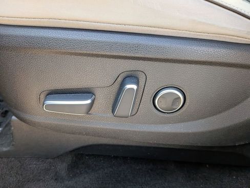 Used 2025 Hyundai Palisade SEL FWD image 14