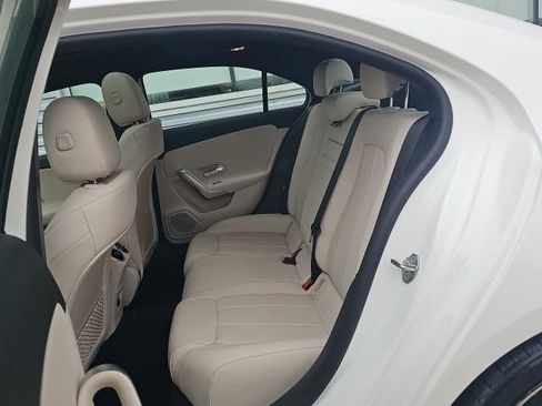 Certified 2022 Mercedes-Benz A 220 4MATIC image 10