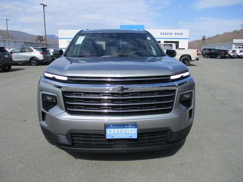 Certified 2025 Chevrolet Traverse LT w/ LPO, Floor Liner Package image 2