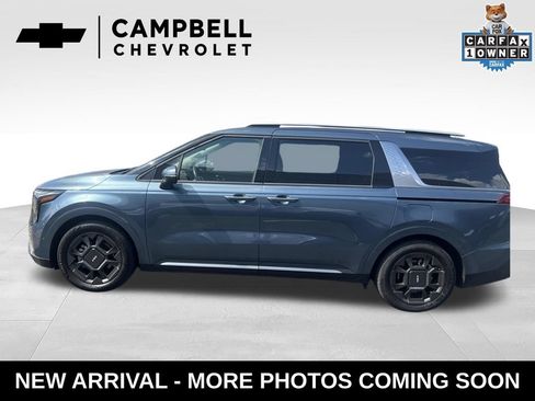 Used 2025 Kia Carnival SX FWD image 2