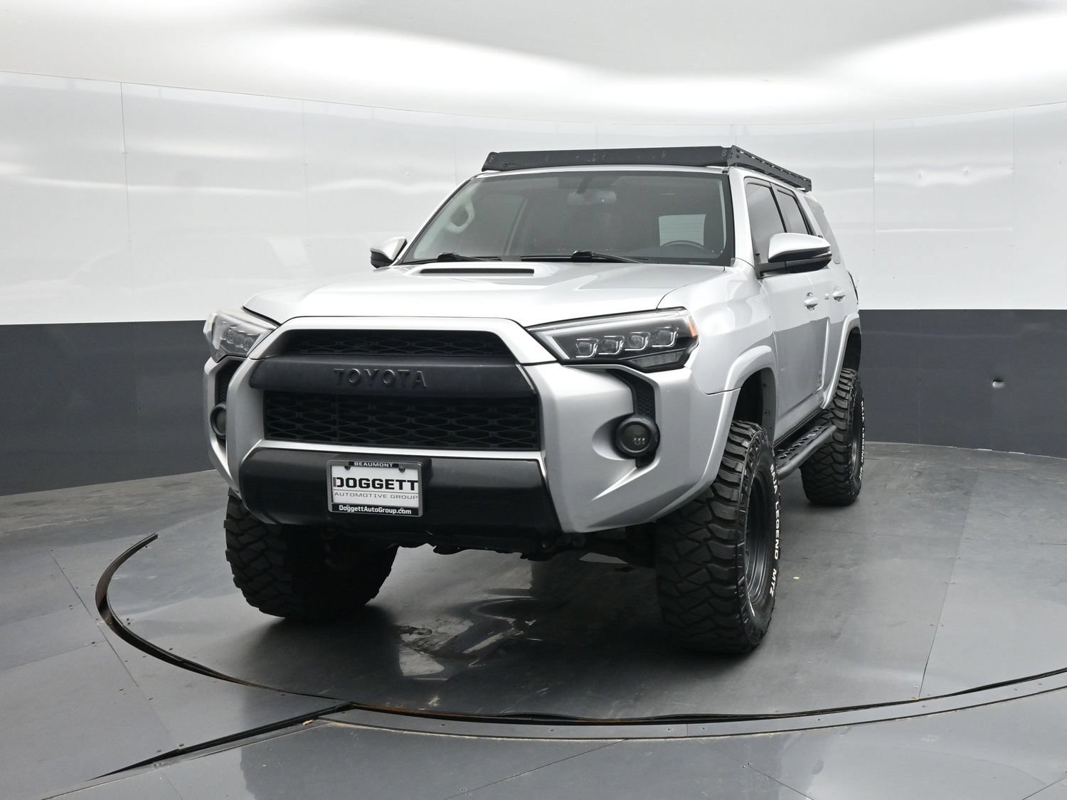 Used 2018 Toyota 4Runner TRD Off-Road Premium AWD/4WD image 21