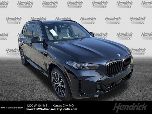 New 2026 BMW X5 xDrive50e image 1