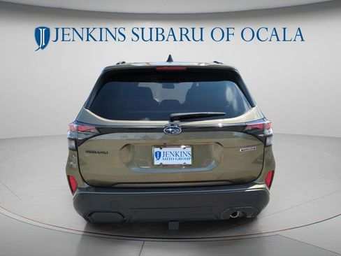 Used 2025 Subaru Forester Touring w/ Popular Package - Touring AWD/4WD image 4